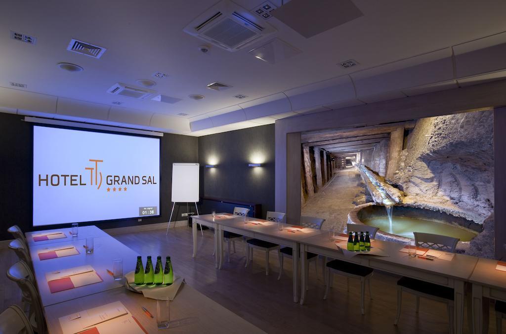 Hotel Grand Sal Vělička Exteriér fotografie