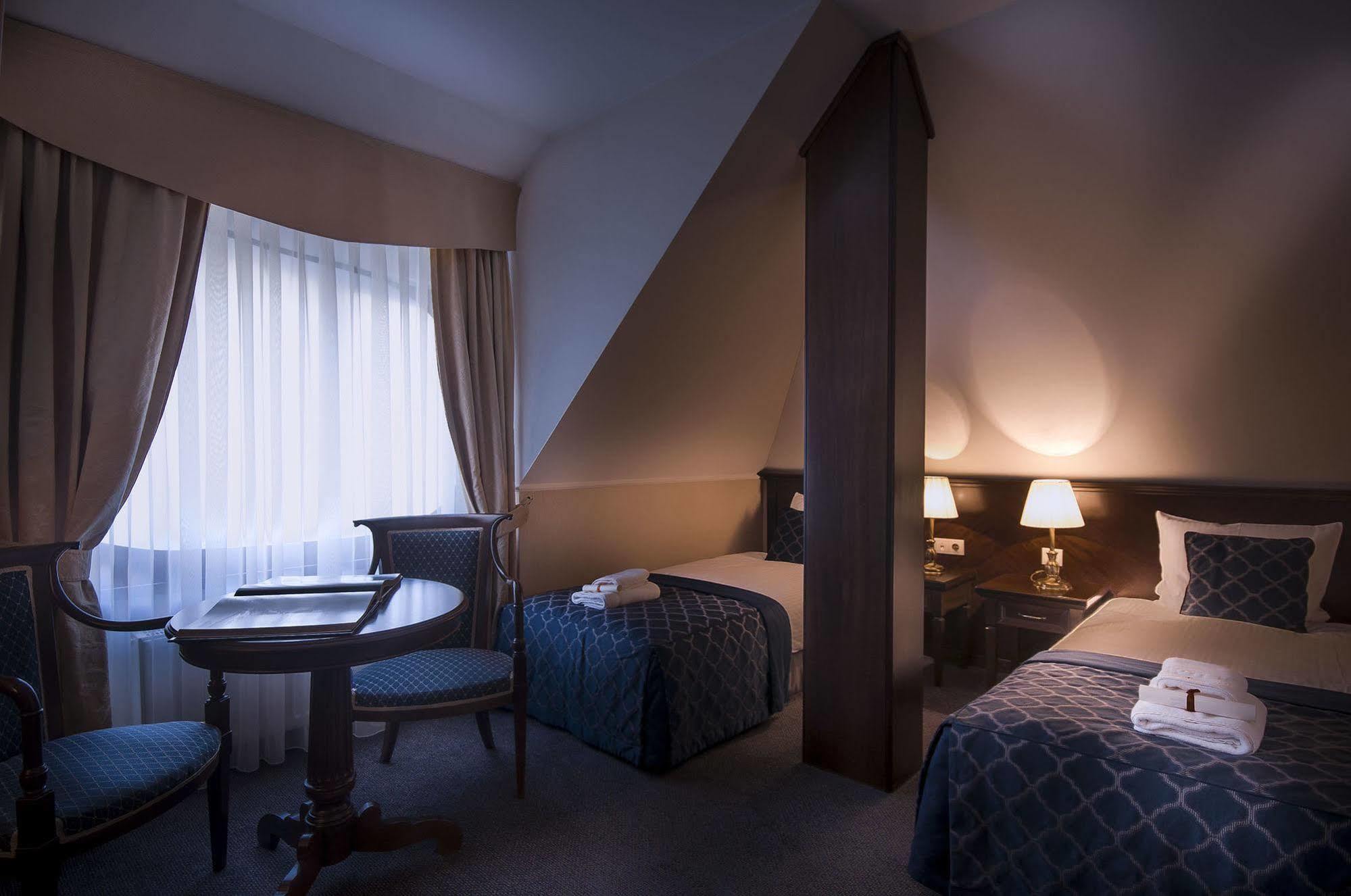 Hotel Grand Sal Vělička Exteriér fotografie