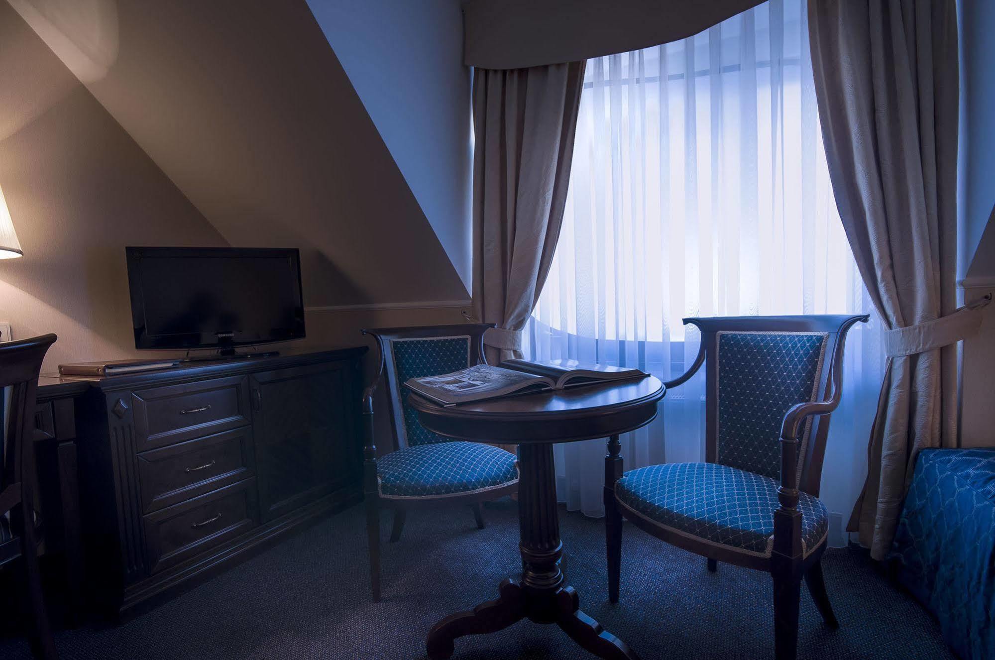 Hotel Grand Sal Vělička Exteriér fotografie